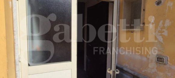 2 bedrooms Apartment in Boscotrecase, Italy No. 344769 4