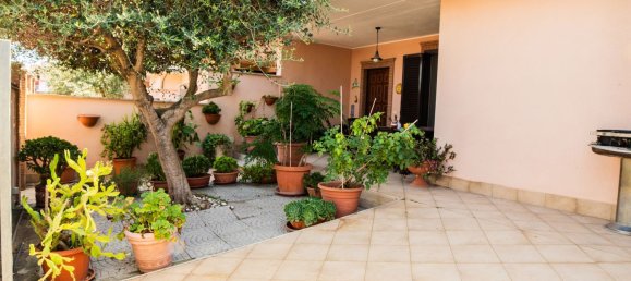 3 Schlafzimmer Haus in Fiumicino, Italy, Nr. 321604 5