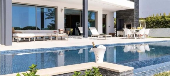 5 bedrooms Villa in Quarteira, Portugal No. 120505 11