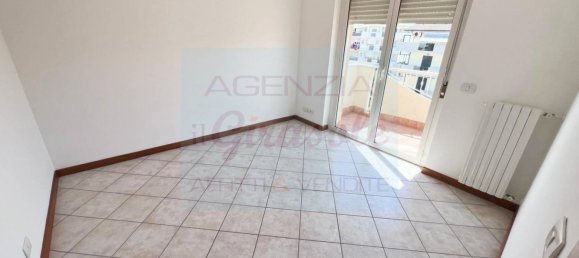 Квартира с 3 спальнями в Альба Адриатика, Италия № 107724 14