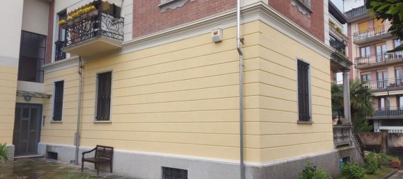 253m² Office in Grignasco, Italy No. 376356 13