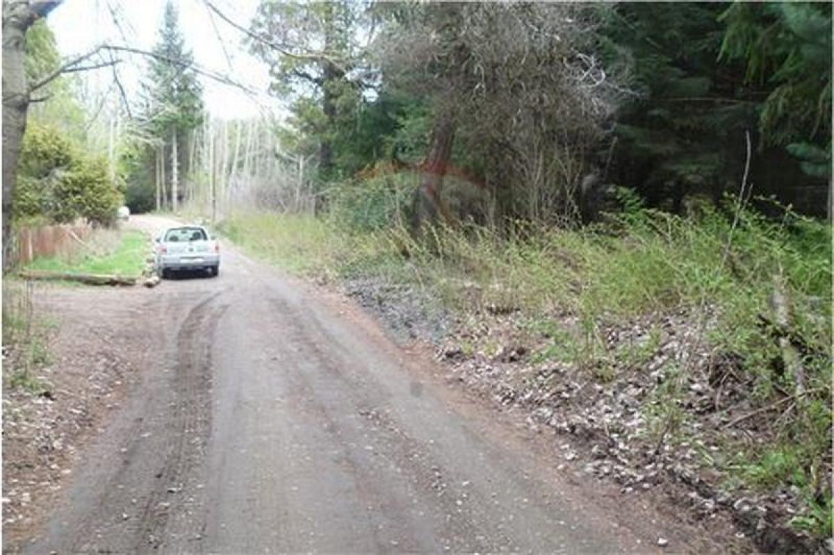  Land in San Carlos de Bariloche, Argentina No. 35190