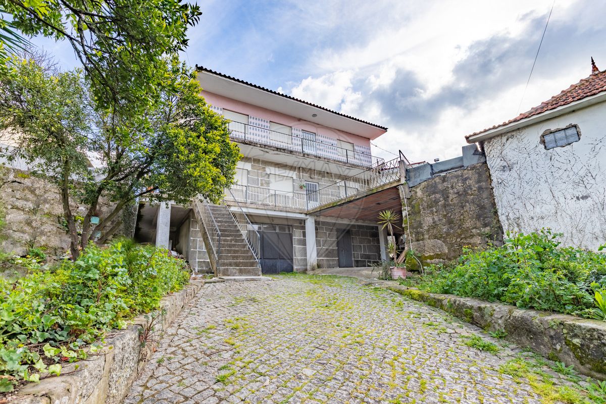 4 غرف نوم منزل في Penafiel, Portugal رقم 21735