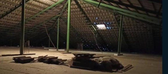 136m² Commercial property in Tortoreto, Italy No. 291457 3