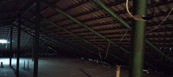 136m² Commercial property in Tortoreto, Italy No. 291457 4