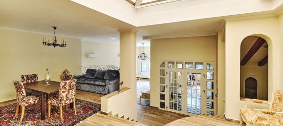 4 bedrooms Villa in Dehesa De Campoamor, Spain No. 8603 10