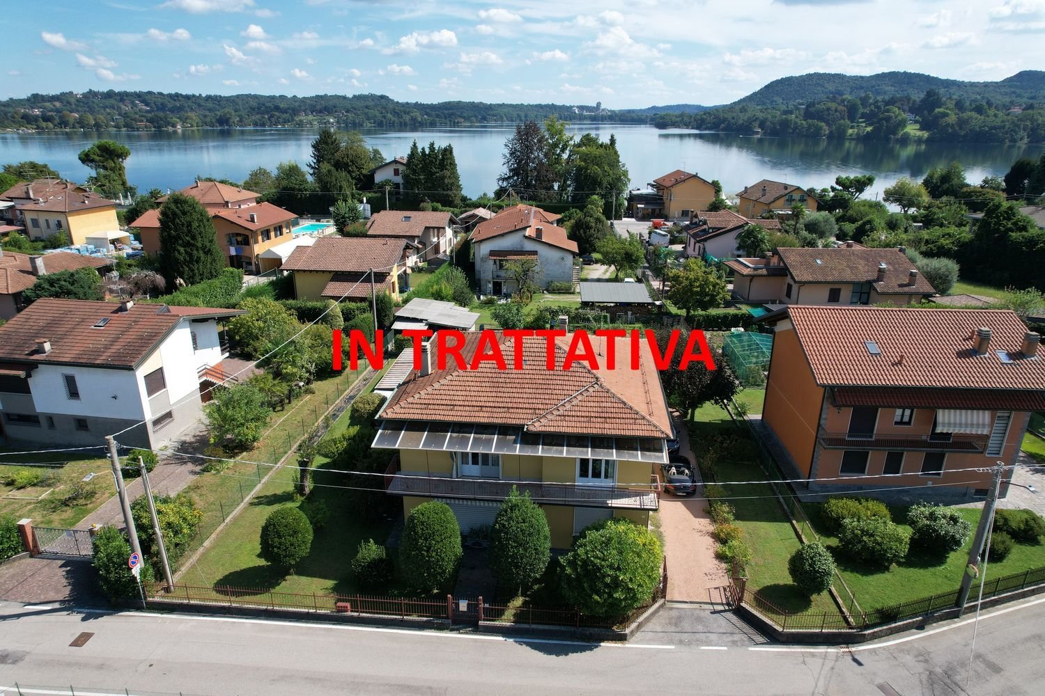 Дом с 6 спальнями в Кадредзате, Италия № 361266