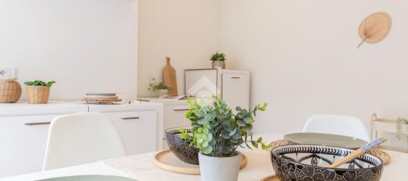 Квартира с 4 комнатами в Вимеркате, Италия № 279385 11