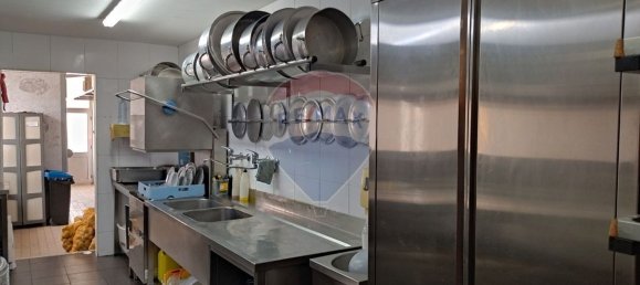 عقار تجاري في Matosinhos, Portugal 200متر مربع رقم 92181 8