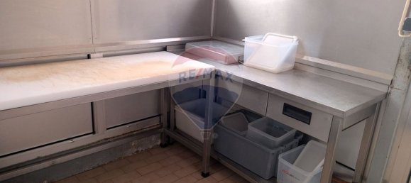 عقار تجاري في Matosinhos, Portugal 200متر مربع رقم 92181 10