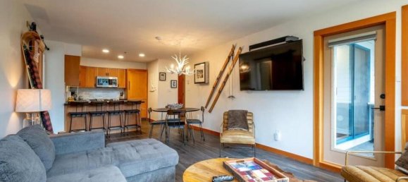 2 bedrooms Condo in British Columbia, Canada No. 188 5