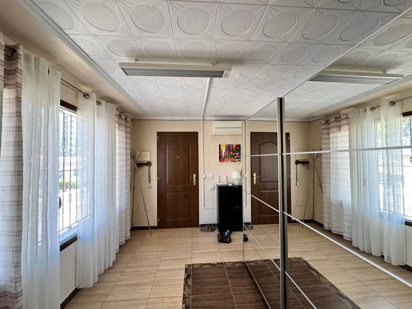 5 bedrooms House in Torrevieja, Spain No. 194519