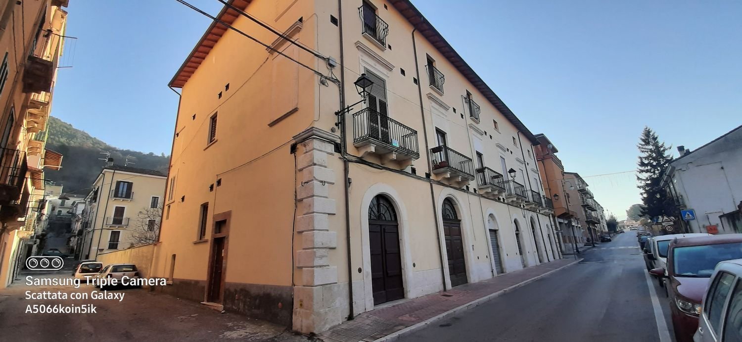 Квартира с 2 спальнями в Пополи, Италия № 373561