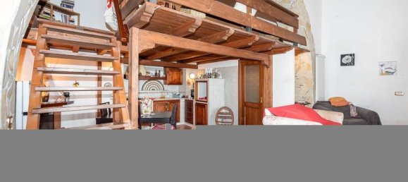 11 rooms House in Marano di Napoli, Italy No. 120920 15