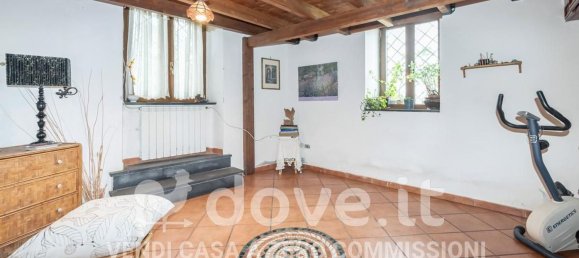 11 rooms House in Marano di Napoli, Italy No. 120920 48