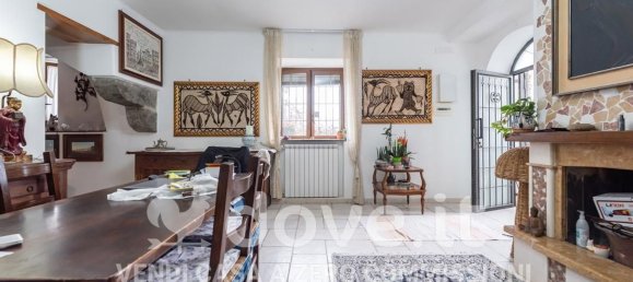 11 rooms House in Marano di Napoli, Italy No. 120920 26