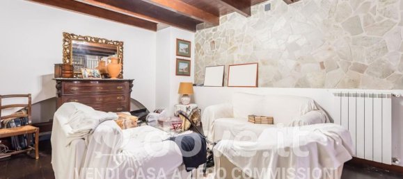 11 rooms House in Marano di Napoli, Italy No. 120920 4