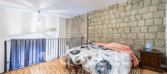11 rooms House in Marano di Napoli, Italy No. 120920 5