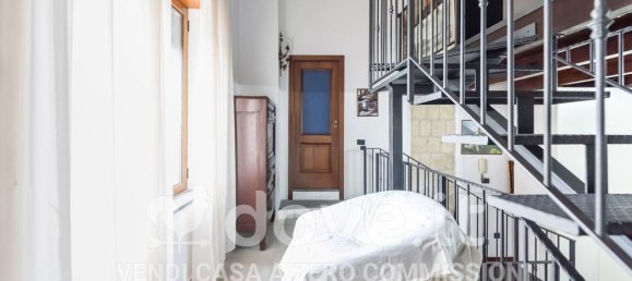 11 rooms House in Marano di Napoli, Italy No. 120920 28