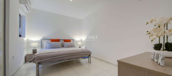 Квартира с 3 спальнями в Биргу, Мальта № 4728 17