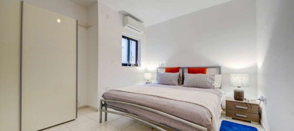 Квартира с 3 спальнями в Биргу, Мальта № 4728 16