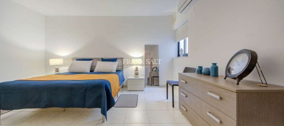 Квартира с 3 спальнями в Биргу, Мальта № 4728 14