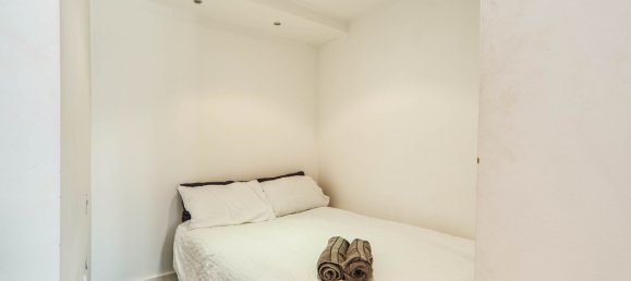  Apartment in Leeds, United Kingdom No. 1991 7