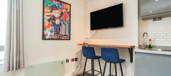  Apartment in Leeds, United Kingdom No. 1991 4