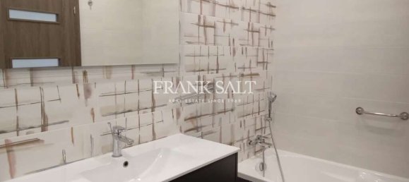 3 bedrooms Apartment in Nadur, Malta No. 5710 16