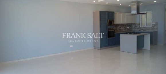 3 bedrooms Apartment in Nadur, Malta No. 5710 8