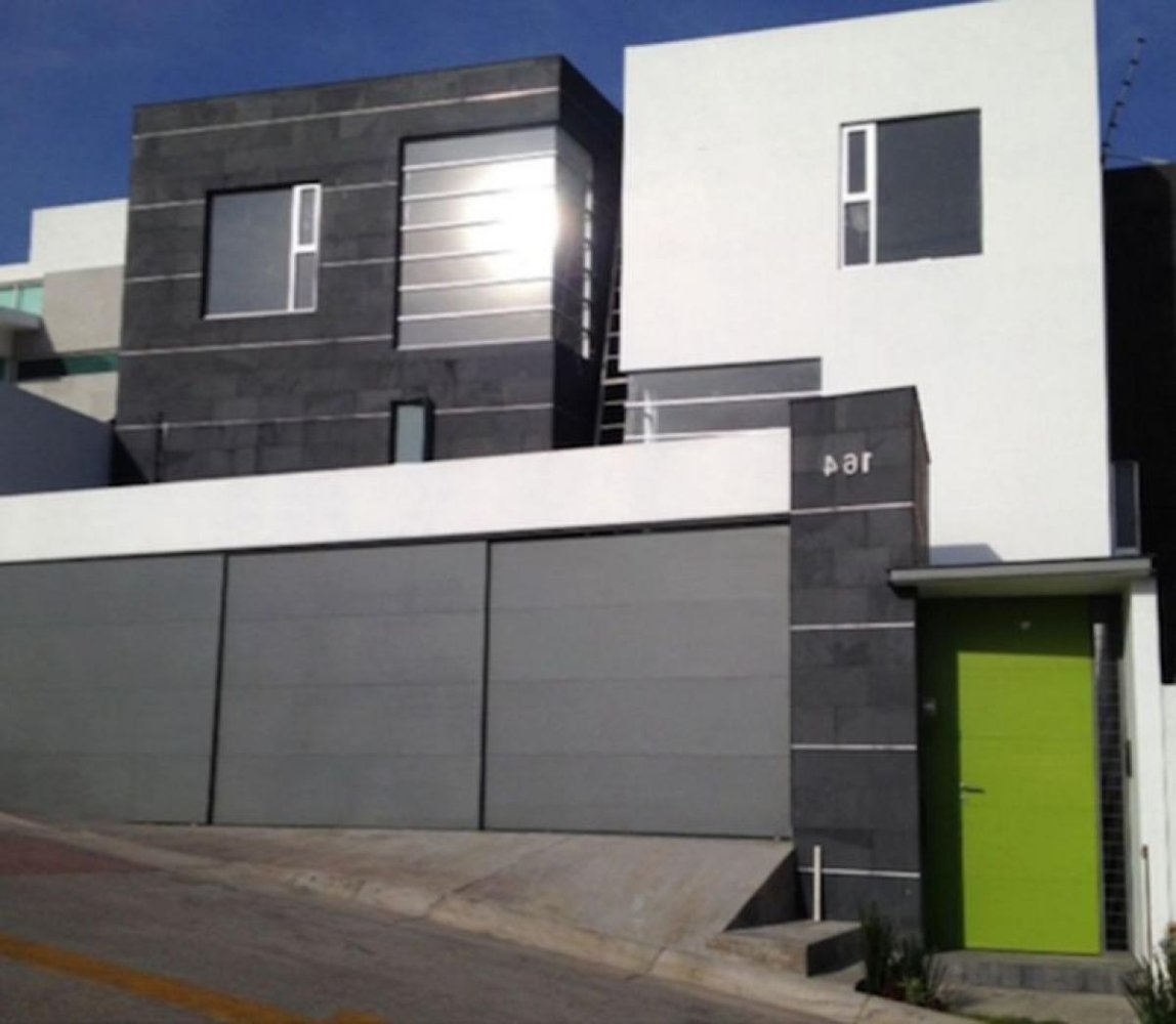 Дом с 4 спальнями в Наукальпан де Хуарес, Мексика № 227526