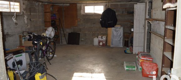 Casa de 4 dormitorios en Saint-Georges-sur-Baulche, France No. 197430 50