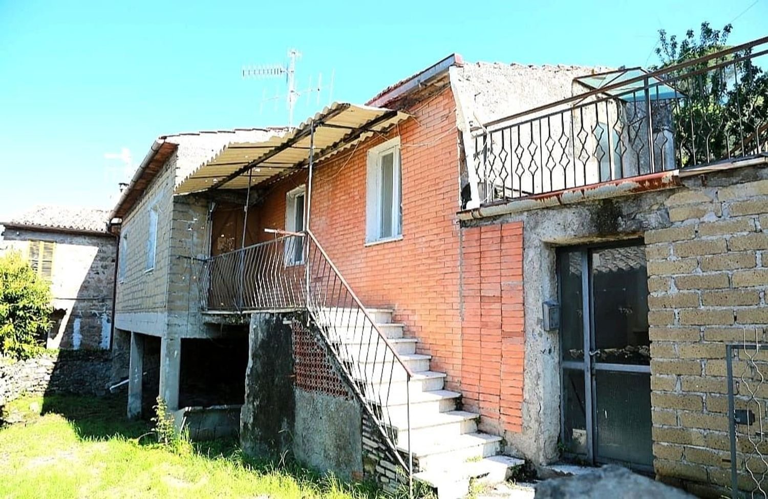 6-salle Duplex à Bolsena, Italy No. 306384