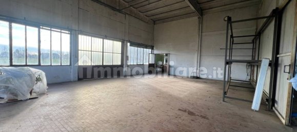 Armazém de 3 divisões em San Colombano al Lambro, Italy N.º 125373 12