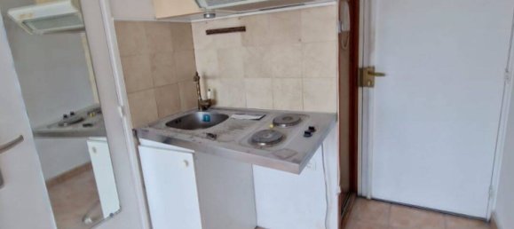 Studio à Garges-lès-Gonesse, France No. 333910 3