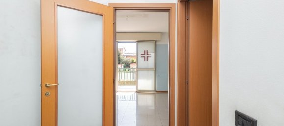 Квартира с 3 спальнями в Пьольтелло, Италия № 357945 23