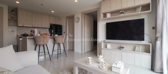 2 bedrooms Condo in Pattaya, Thailand No. 24984 5