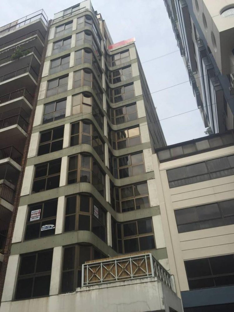 90m² Office in Buenos Aires, Argentina No. 104305
