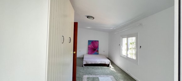 3 bedrooms House in La Duquesa, Spain No. 54125 14