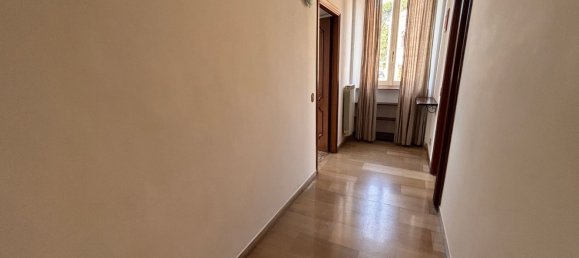 Квартира с 3 комнатами в Риньяно Фламинио, Италия № 284409 8