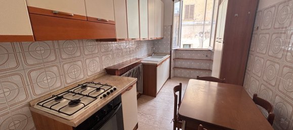 Квартира с 3 комнатами в Риньяно Фламинио, Италия № 284409 11