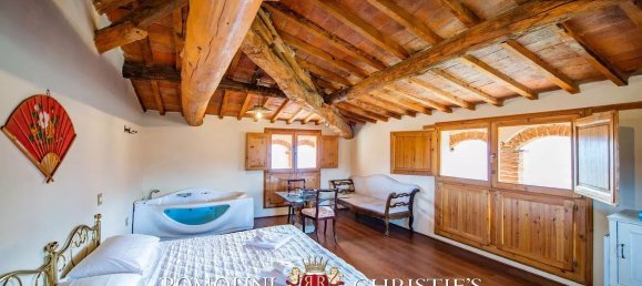 40-Zimmer Villa in Pontassieve, Italy, Nr. 85327 39
