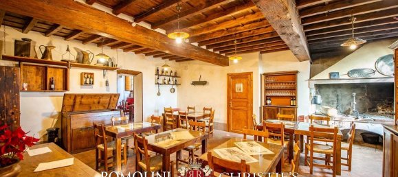 40-Zimmer Villa in Pontassieve, Italy, Nr. 85327 26