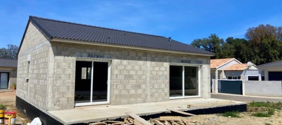 3 Schlafzimmer Haus in Penta-di-Casinca, France, Nr. 214920 2