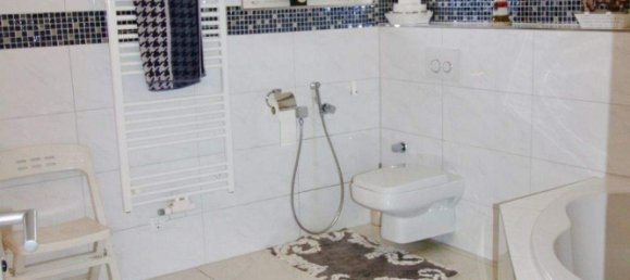 Здание с 8 комнатами в Pinneberg, Германия № 222398 18