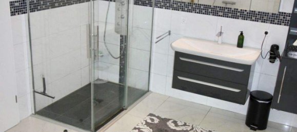 Здание с 8 комнатами в Pinneberg, Германия № 222398 17