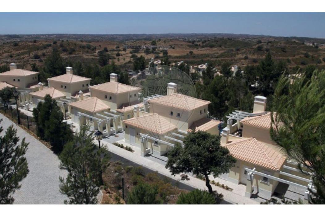 Casa de 3 dormitorios en Castro Marim, Portugal No. 42727