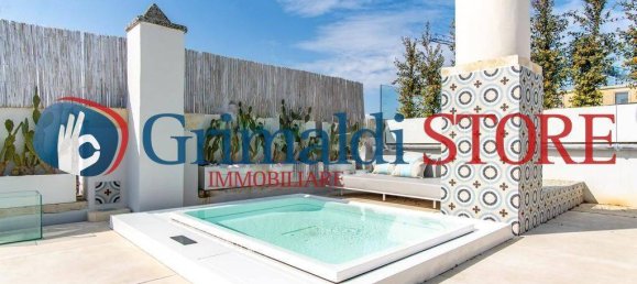 3 bedrooms Penthouse in Lecce, Italy No. 57681 25