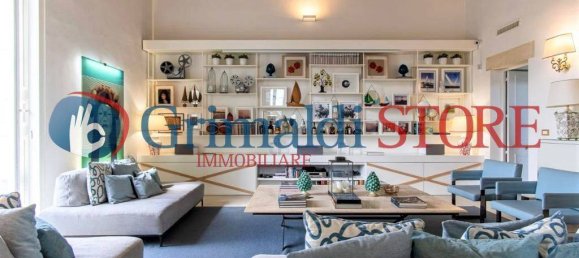 3 bedrooms Penthouse in Lecce, Italy No. 57681 2