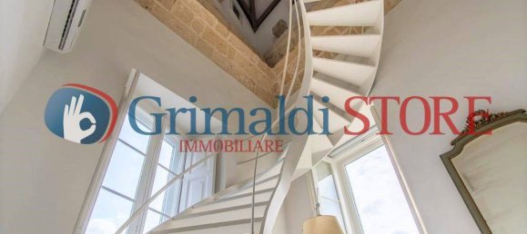 3 bedrooms Penthouse in Lecce, Italy No. 57681 9